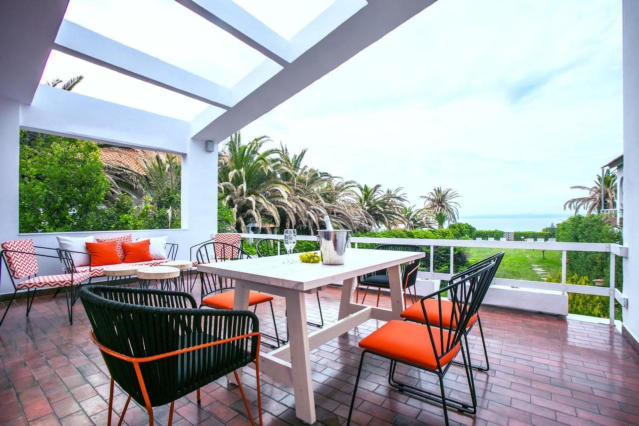 Hestia Beachfront Villa Polychrono Exterior foto